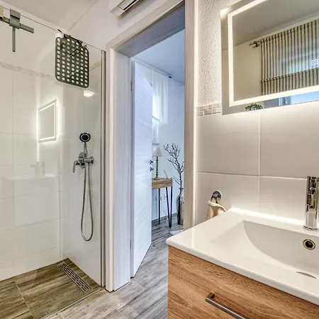 Providenca By Interhome