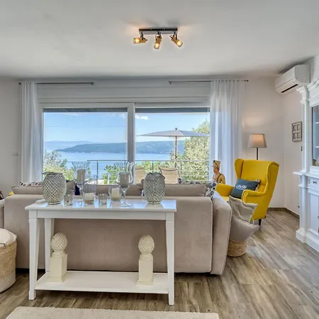 Feriehus Providenca By Interhome Kršan