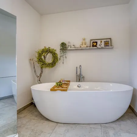 Providenca By Interhome